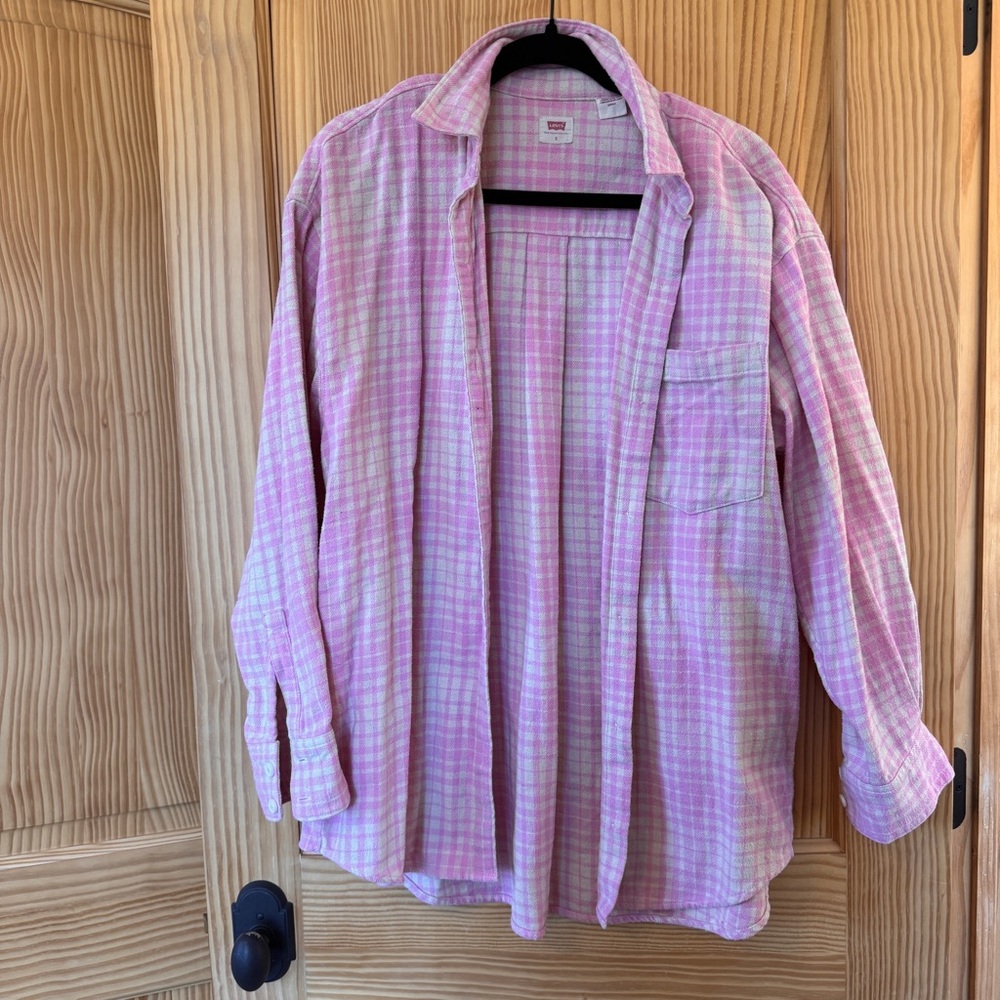 Levi's Pink and White Plaid Casual Shirt